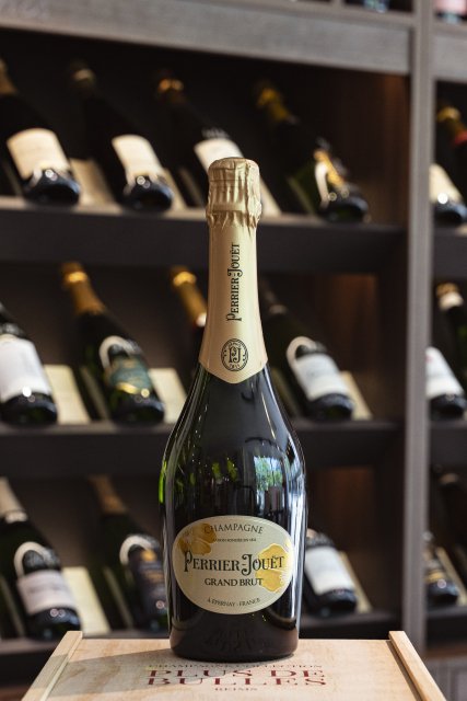 Perrier-Jouët Champagne - Grand Brut - Bottle 75cl