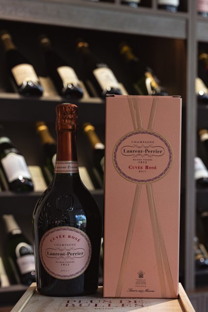 Champagne Laurent-Perrier - Cuvée Rosé - Garrafa 75 cl - Caixa